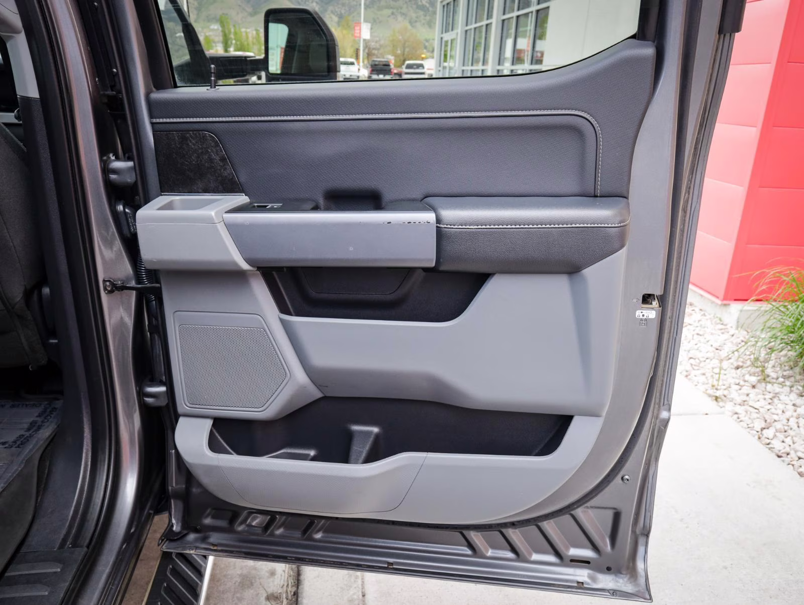 2022 Carbonized Gray Metallic Ford F-150 XLT 4X4 Truck