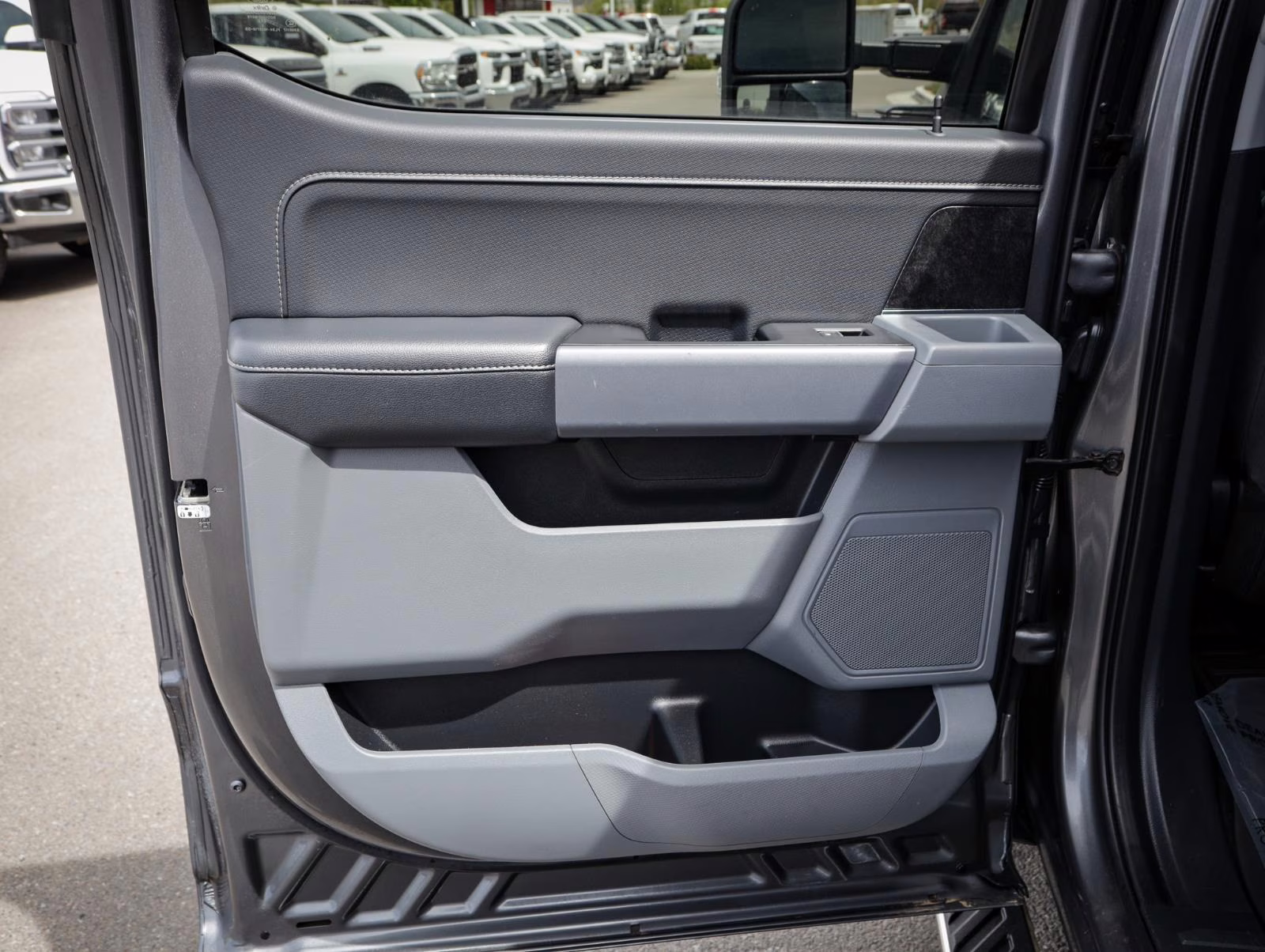 2022 Carbonized Gray Metallic Ford F-150 XLT 4X4 Truck