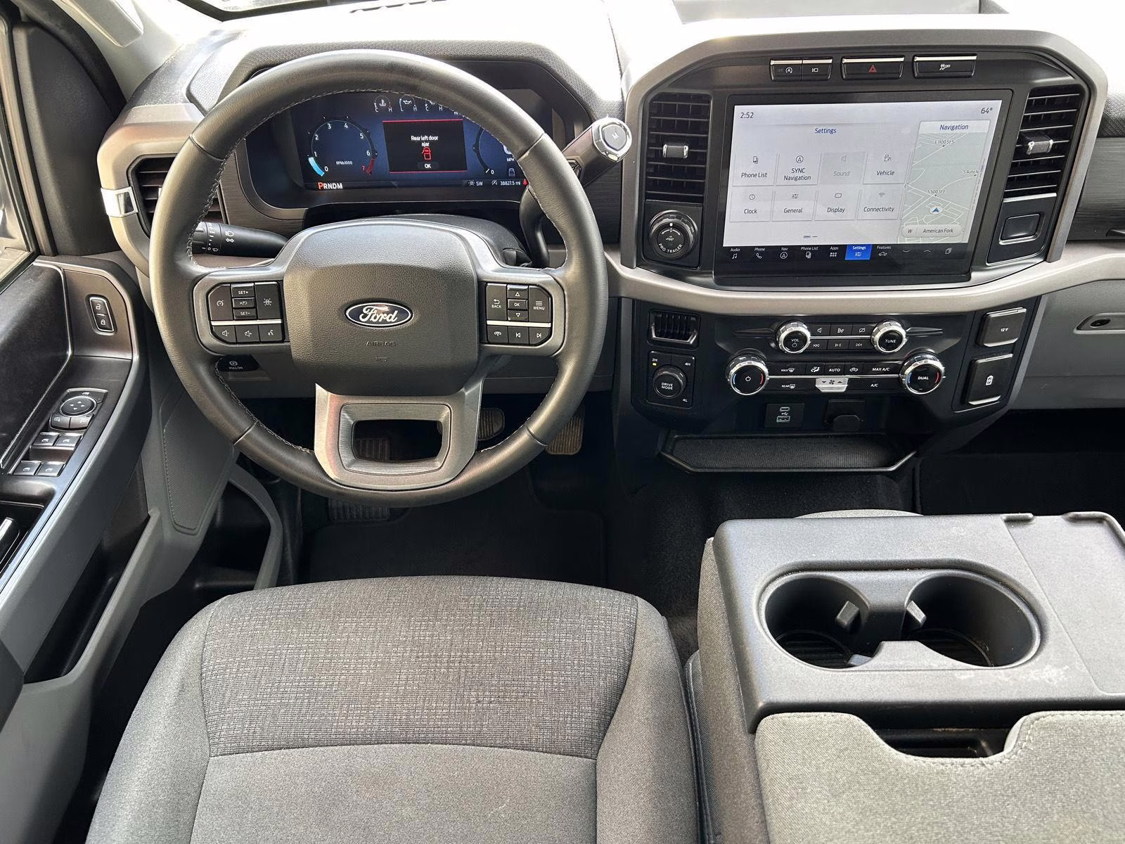 2024 Oxford White Ford F-150 XLT 4X4 Truck