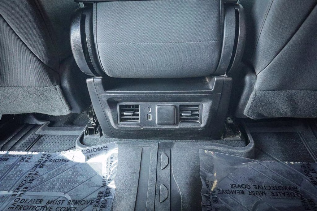 2024 Summit White Chevrolet Silverado 1500 LT 4X4 Truck