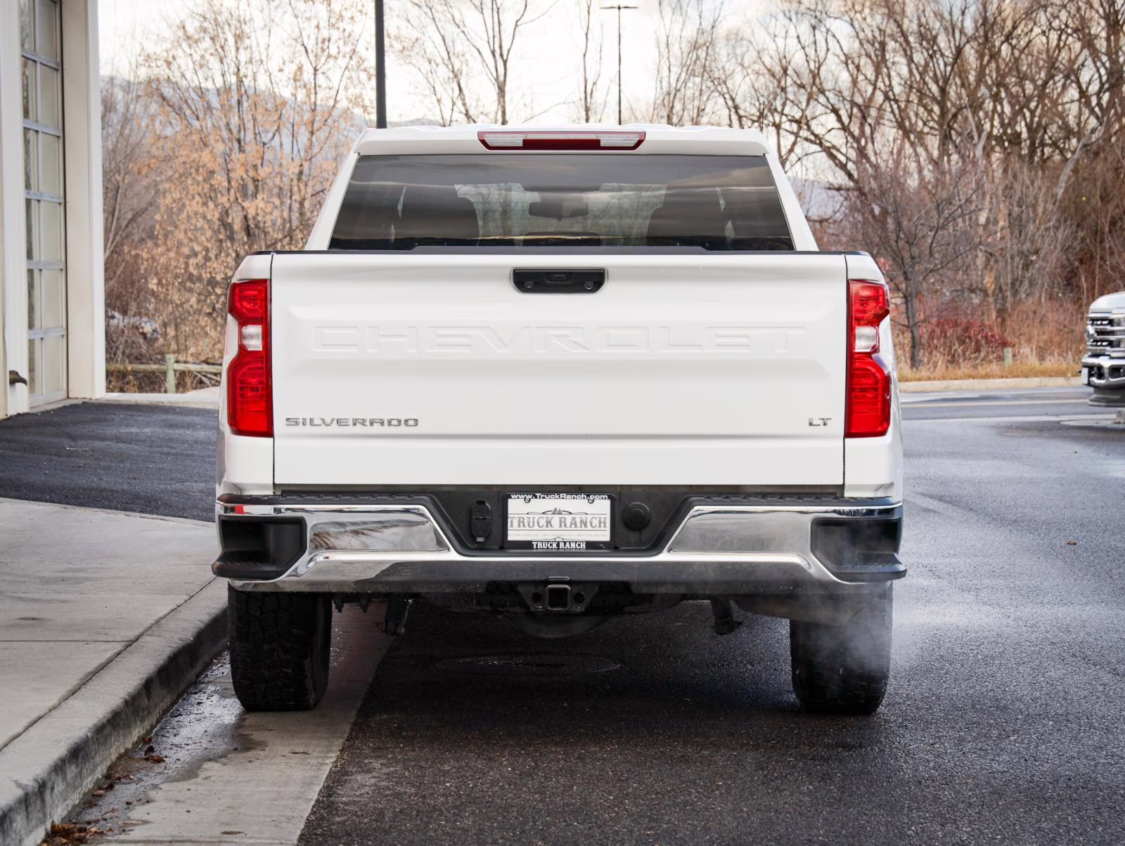 2024 Summit White Chevrolet Silverado 1500 LT 4X4 Truck