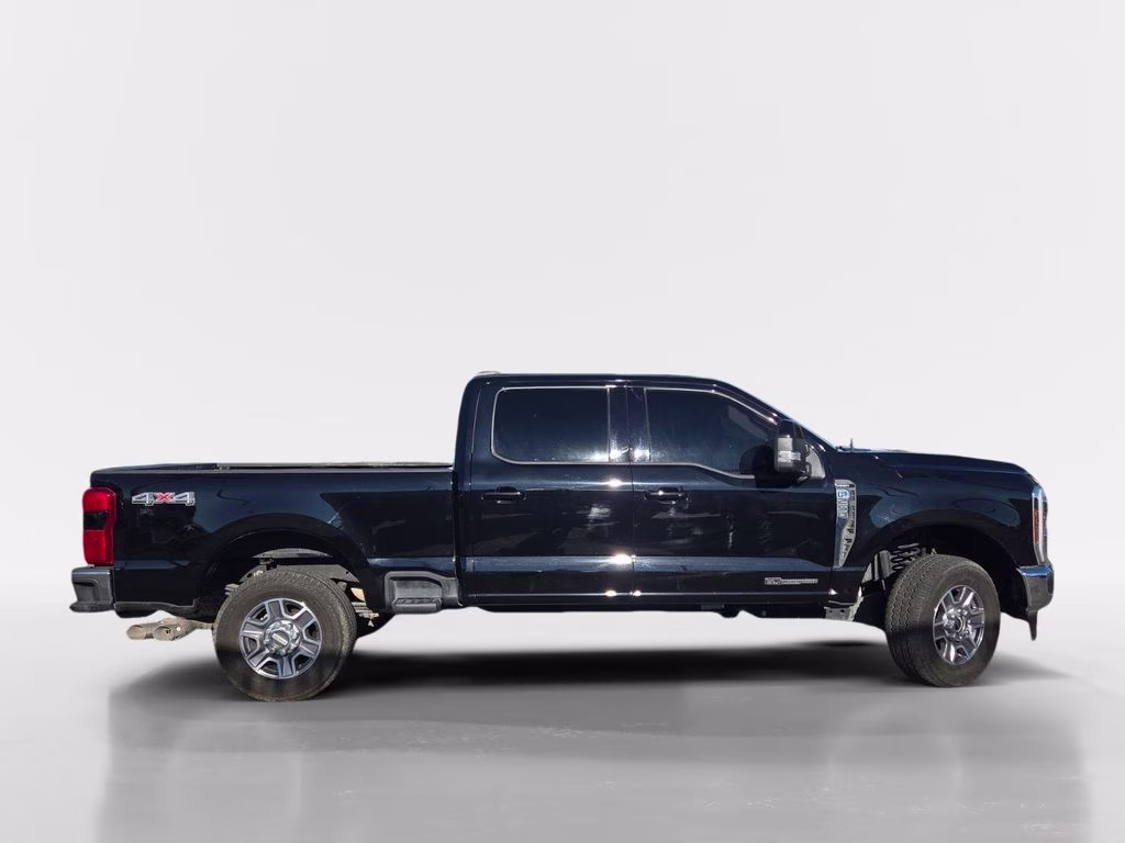 2024 Black Metallic Ford Super Duty F-250 SRW Lariat 4X4 Truck