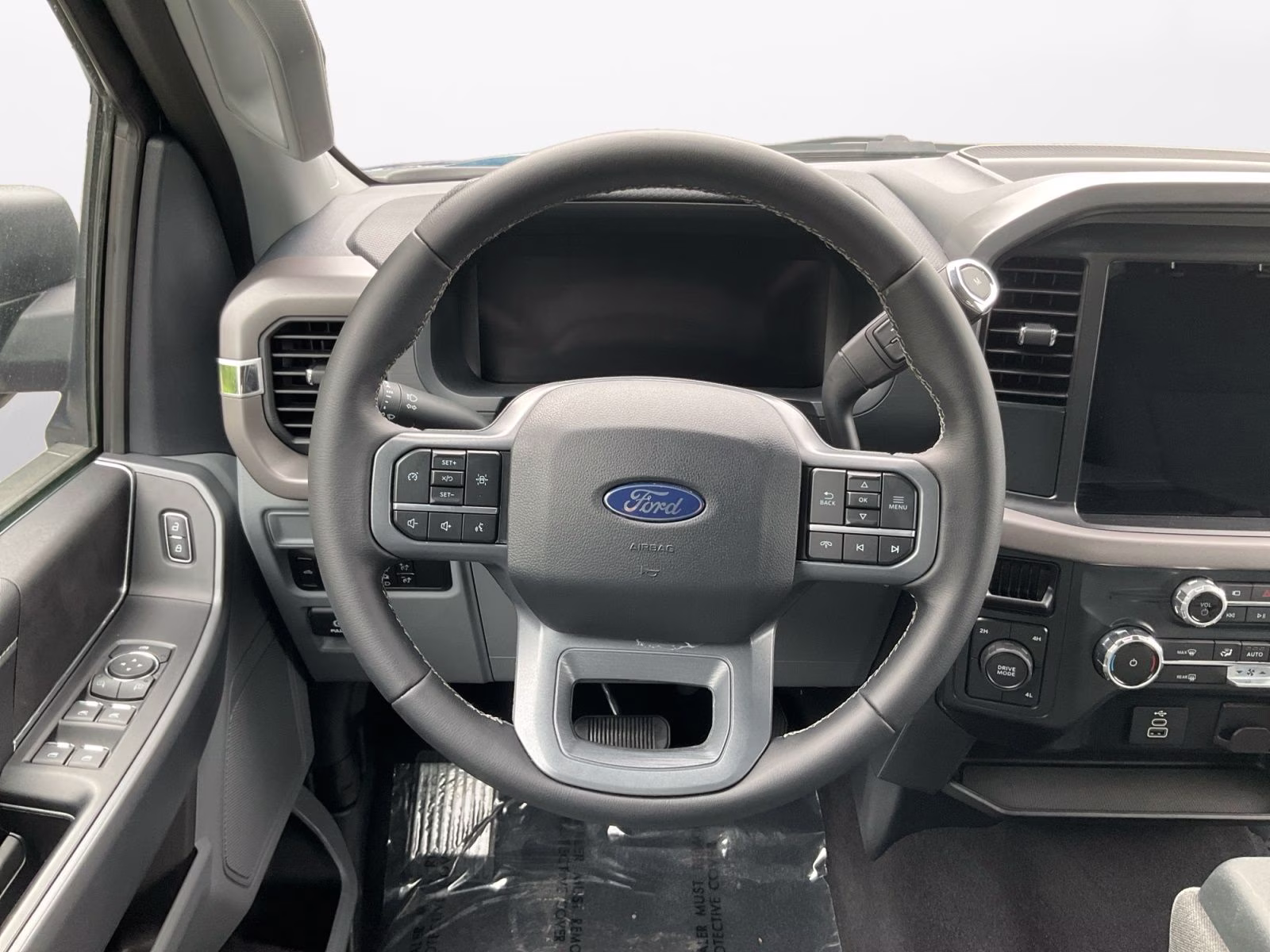 2025 Atlas Blue Metallic Ford F-150 XLT 4X4 Truck