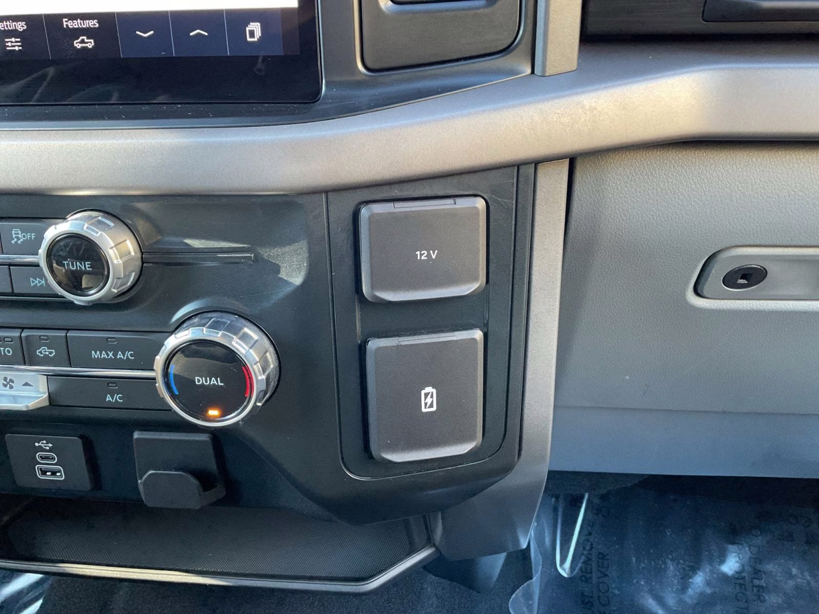 2025 Atlas Blue Metallic Ford F-150 XLT 4X4 Truck