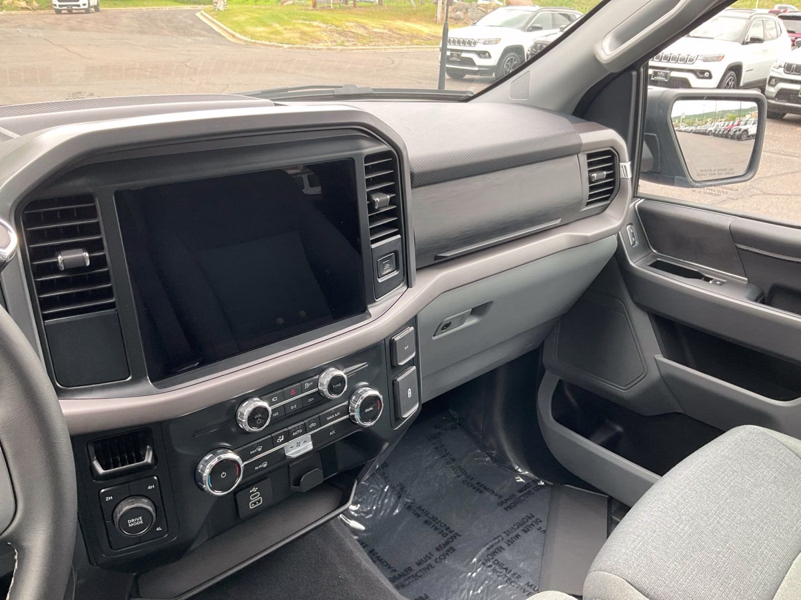 2025 Atlas Blue Metallic Ford F-150 XLT 4X4 Truck