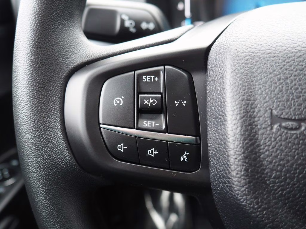 2025 Oxford White Ford Ranger XL RWD Truck