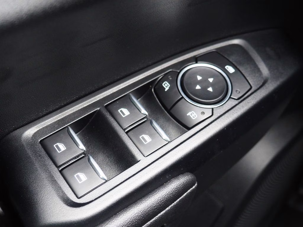 2025 Oxford White Ford Ranger XL RWD Truck