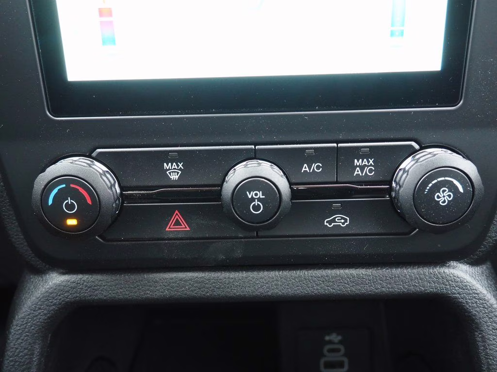 2025 Oxford White Ford Ranger XL RWD Truck