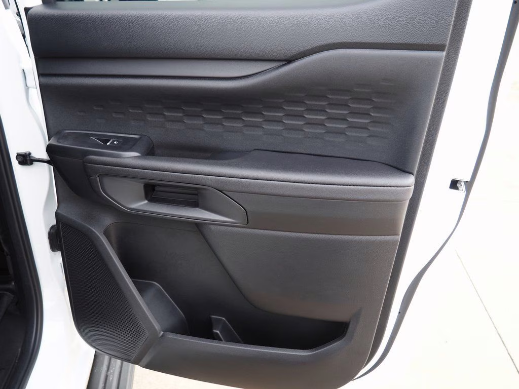 2025 Oxford White Ford Ranger XL RWD Truck