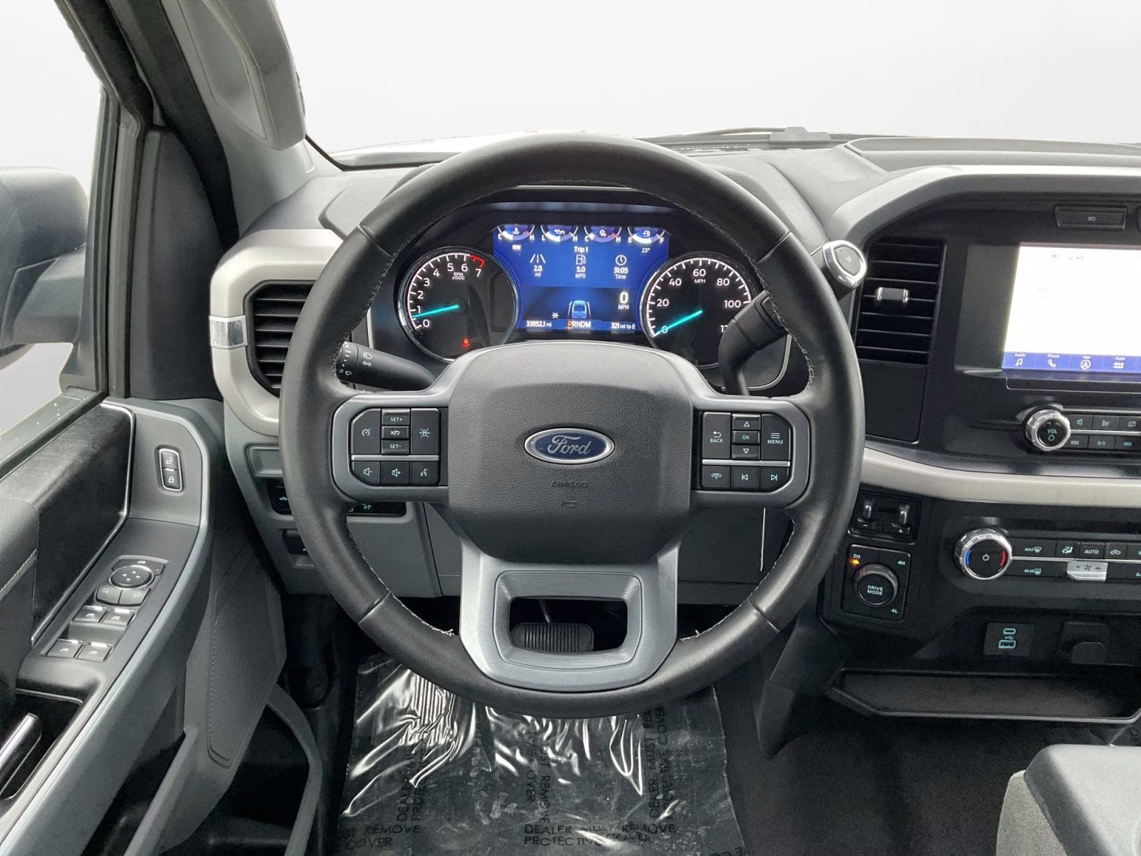 2023 Oxford White Ford F-150 XLT 4X4 Truck