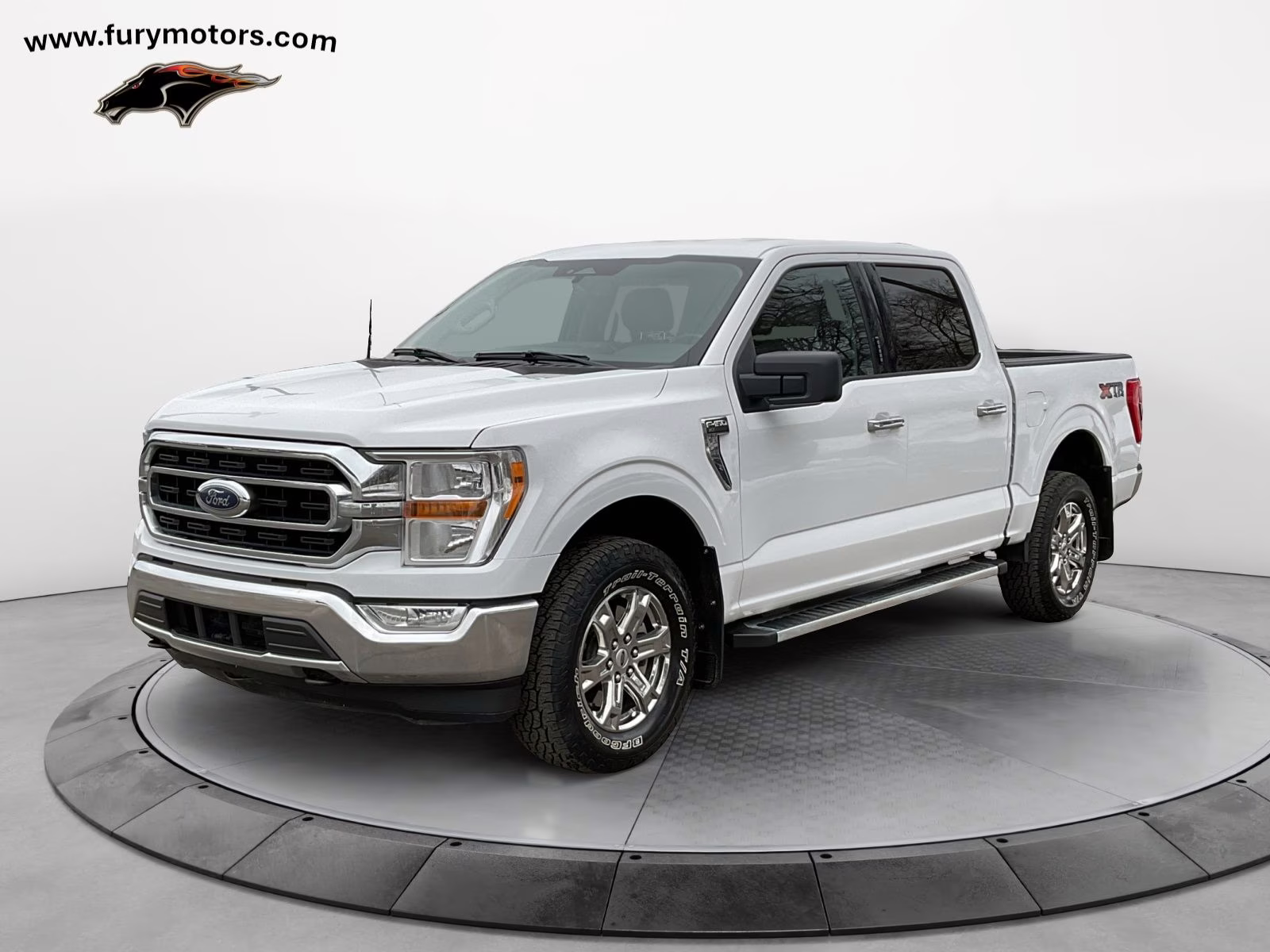 2023 Oxford White Ford F-150 XLT 4X4 Truck