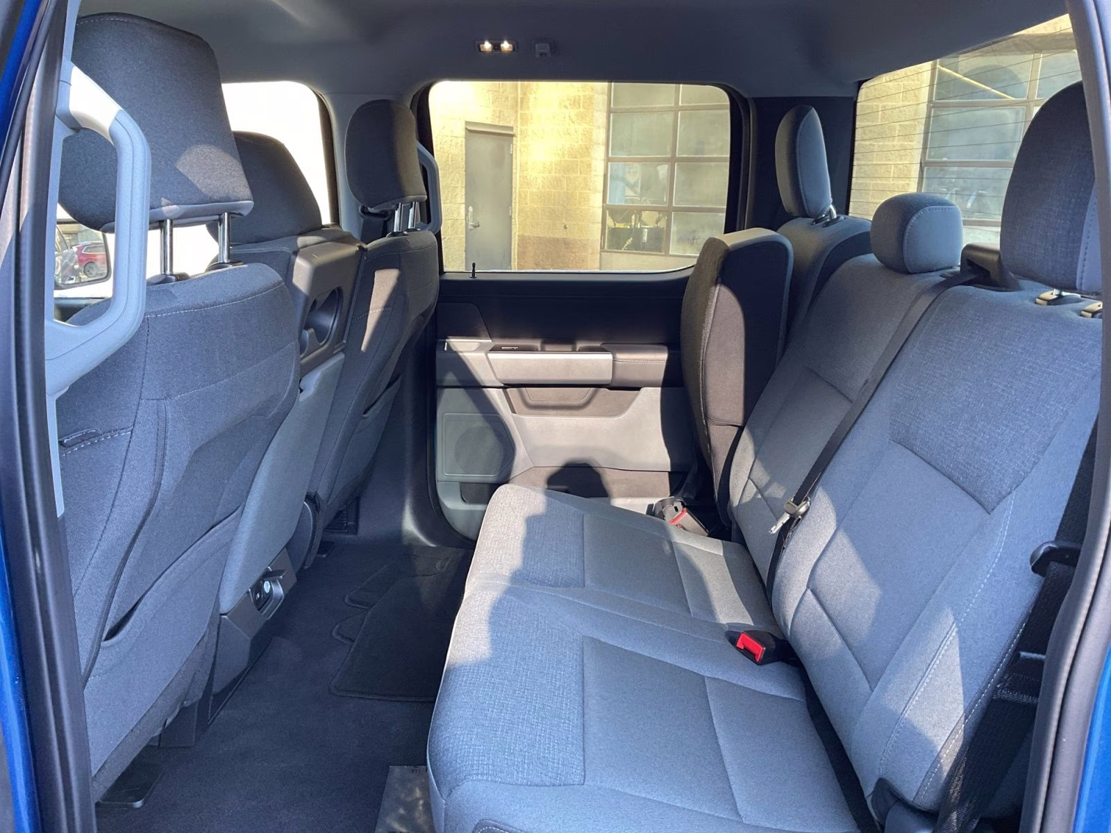 2025 Atlas Blue Metallic Ford F-150 XLT 4X4 Truck