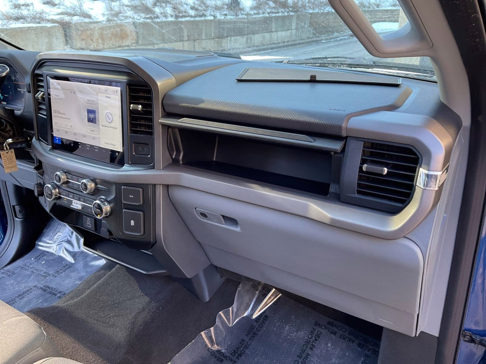 2025 Atlas Blue Metallic Ford F-150 XLT 4X4 Truck