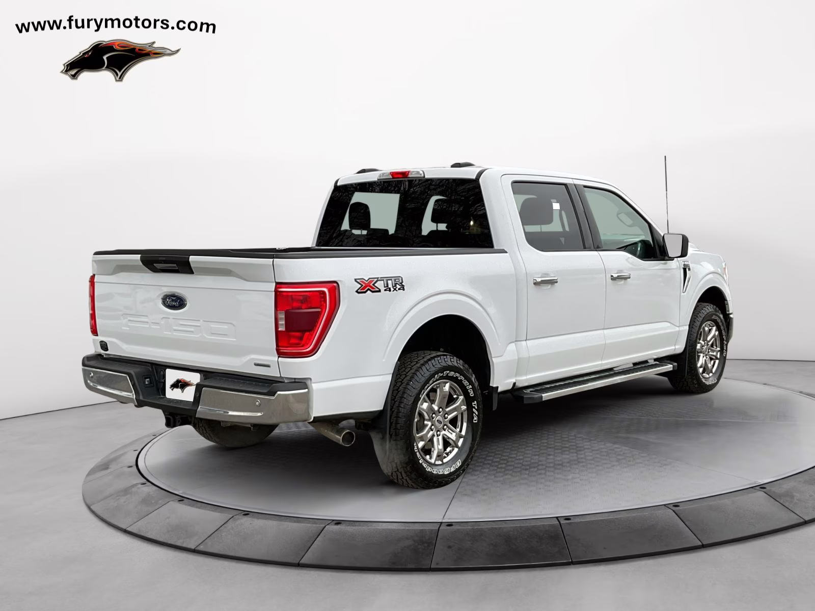 2023 Oxford White Ford F-150 XLT 4X4 Truck