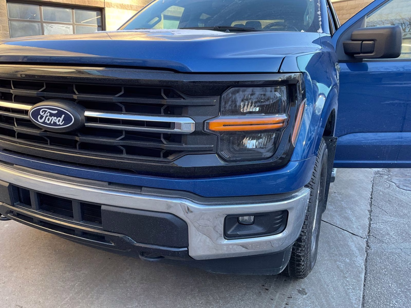 2025 Atlas Blue Metallic Ford F-150 XLT 4X4 Truck