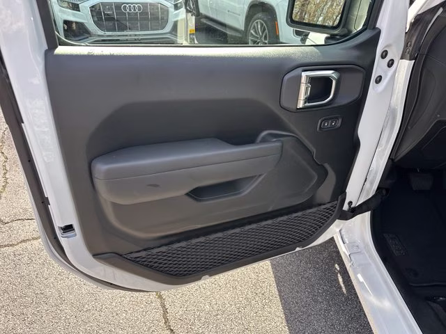 2026 Bright White Clearcoat Jeep Wrangler Sport 4X4 Convertible