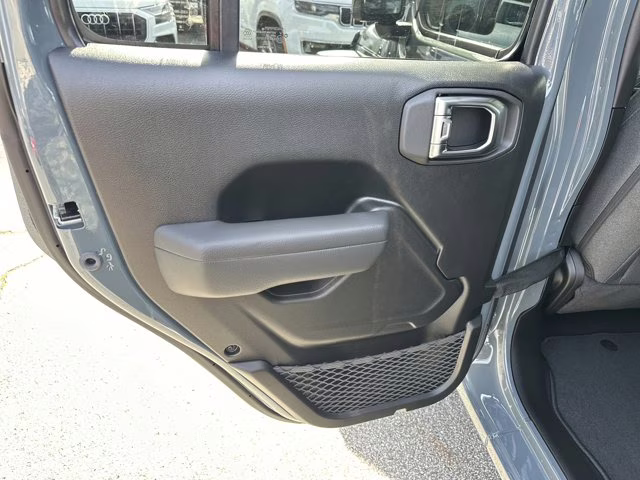 2026 Anvil Clear Coat Jeep Wrangler Sport 4X4 Convertible