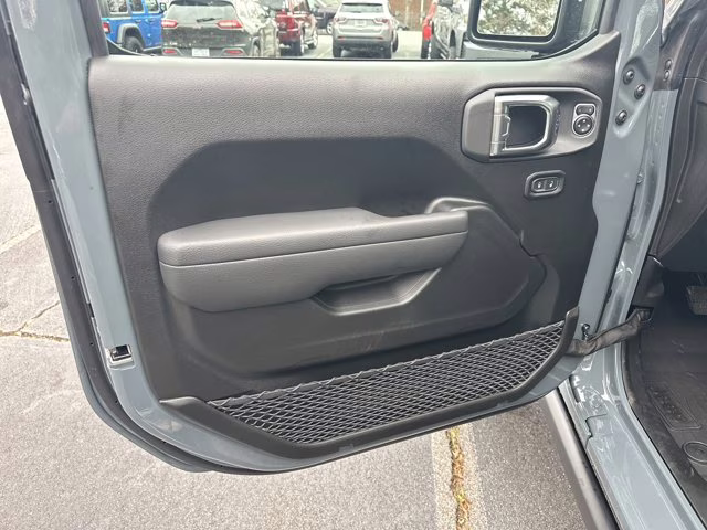 2026 Anvil Clear Coat Jeep Wrangler Willys 4X4 Convertible