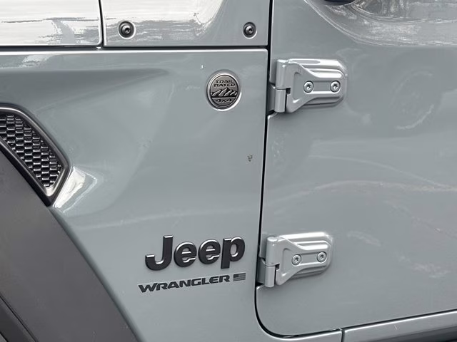 2026 Anvil Clear Coat Jeep Wrangler Willys 4X4 Convertible