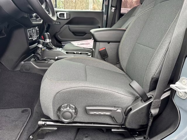 2026 Anvil Clear Coat Jeep Wrangler Sport 4X4 Convertible