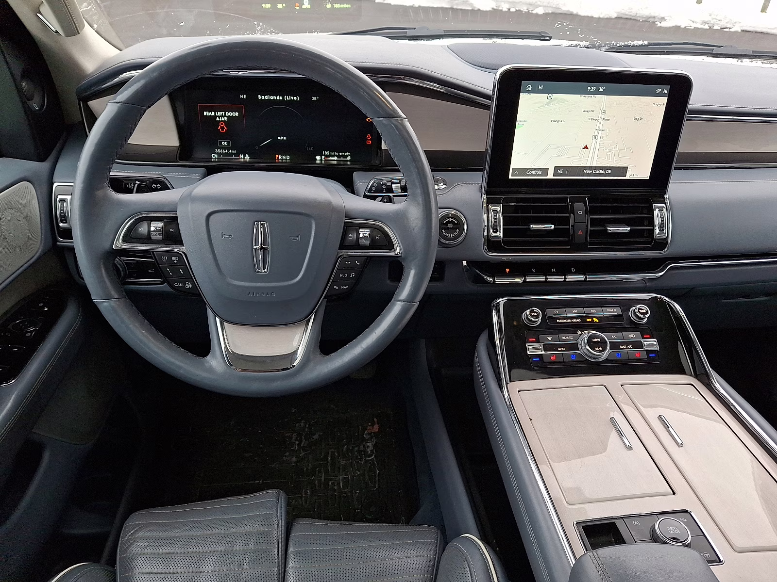 2021 Pristine White - AZ Lincoln Navigator Black Label L 4X4