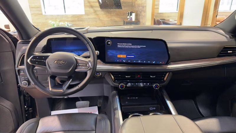 2025 Chevrolet Tahoe Z71 Sport Utility 4D 4X4