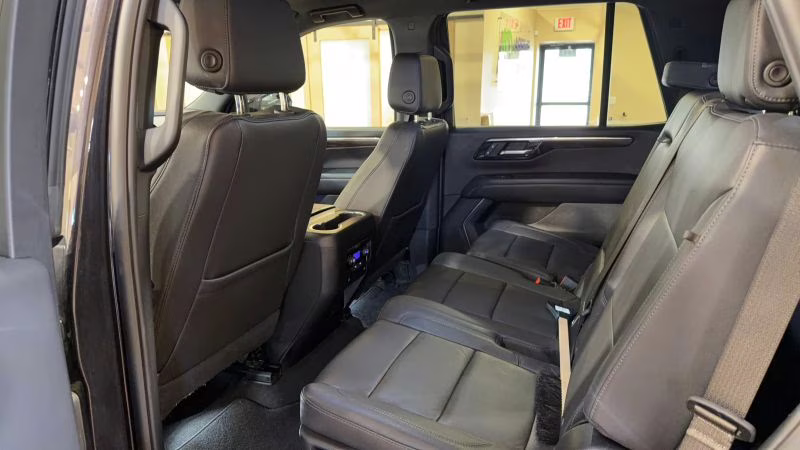 2025 Chevrolet Tahoe Z71 Sport Utility 4D 4X4