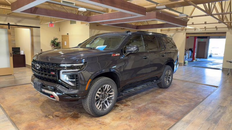 2025 Chevrolet Tahoe Z71 Sport Utility 4D 4X4