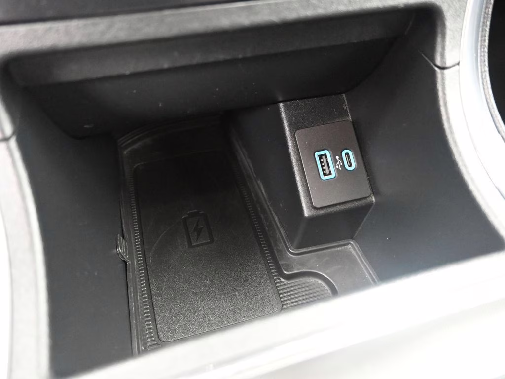 2024 Red Metallic Ford Edge Titanium AWD SUV