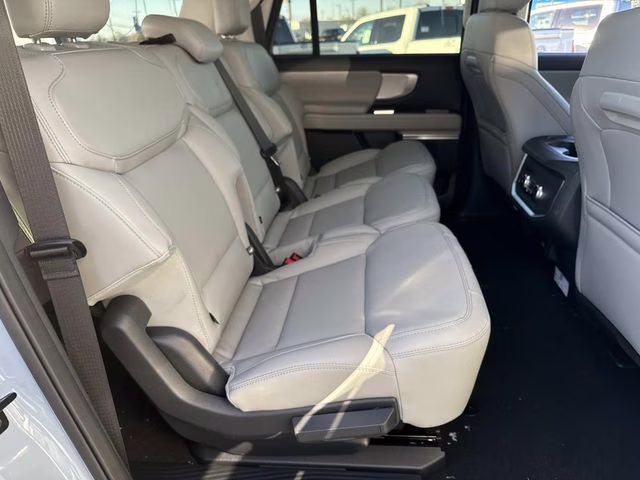 2026 Gray Metallic Ford Expedition Max Active RWD SUV