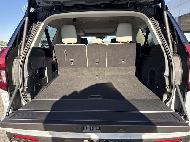 2026 Gray Metallic Ford Expedition Max Active RWD SUV