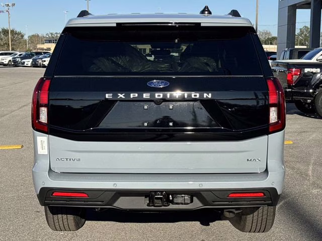 2026 Gray Metallic Ford Expedition Max Active RWD SUV