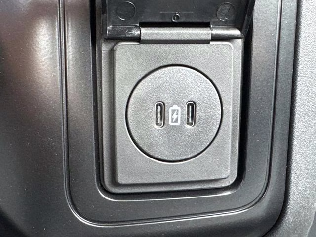 2026 Oxford White Ford Super Duty F-250 SRW XL 4X4 Truck