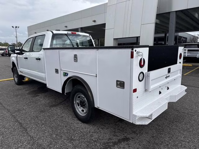 2026 Oxford White Ford Super Duty F-250 SRW XL 4X4 Truck