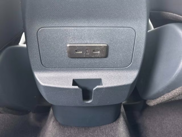 2026 White Metallic Ford Maverick Lobo Standard AWD Truck