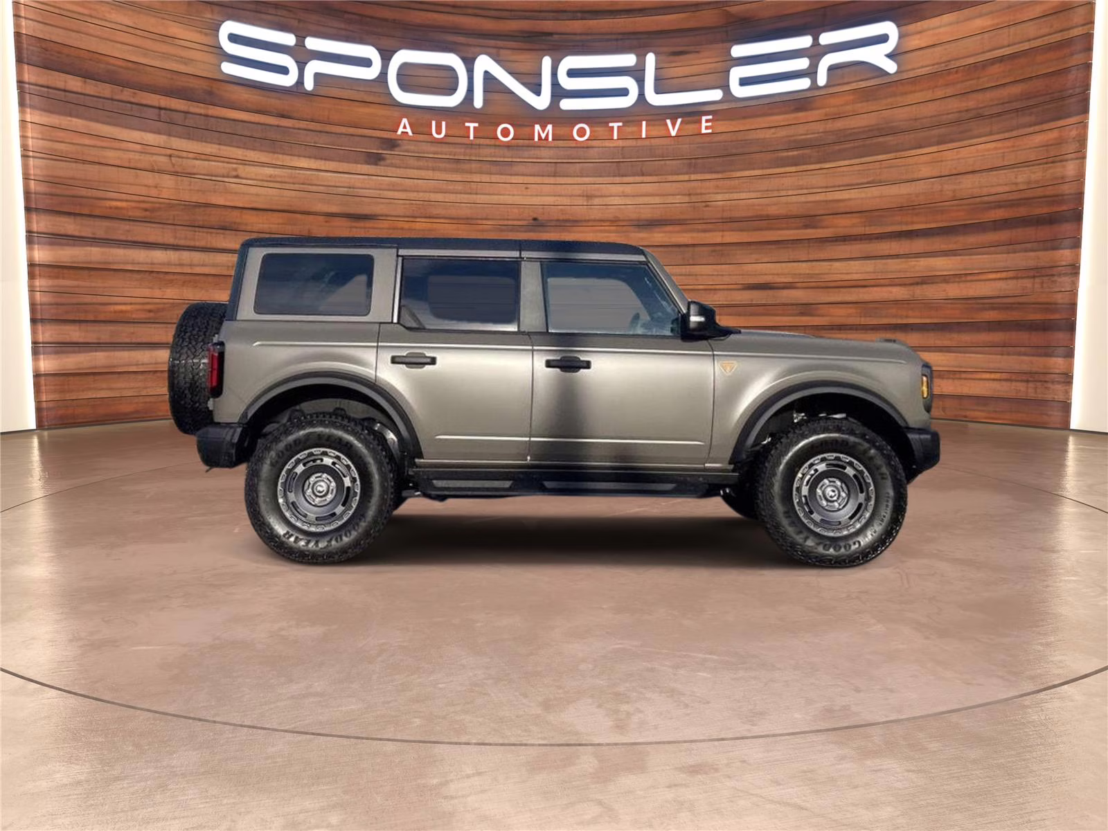 2025 Marsh Gray Ford Bronco Badlands 4X4 SUV