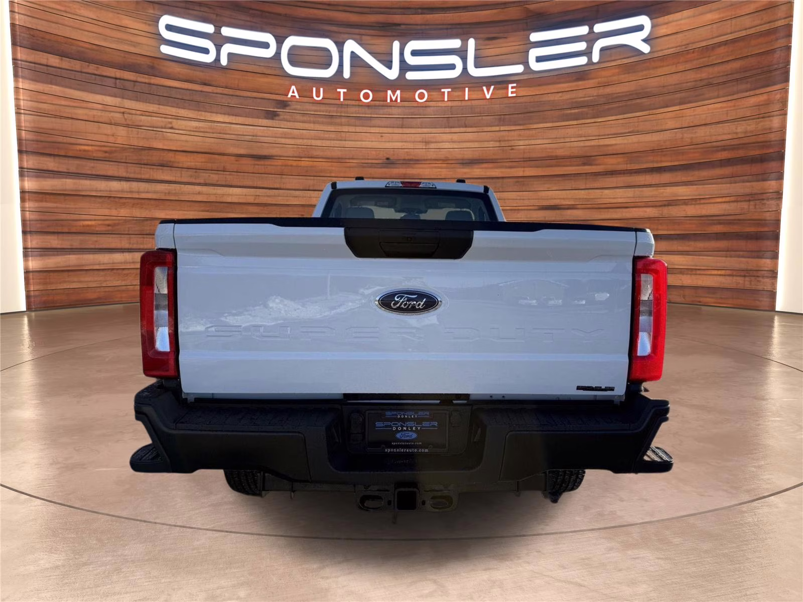 2026 Oxford White Ford Super Duty F-250 SRW XL 4X4 Truck
