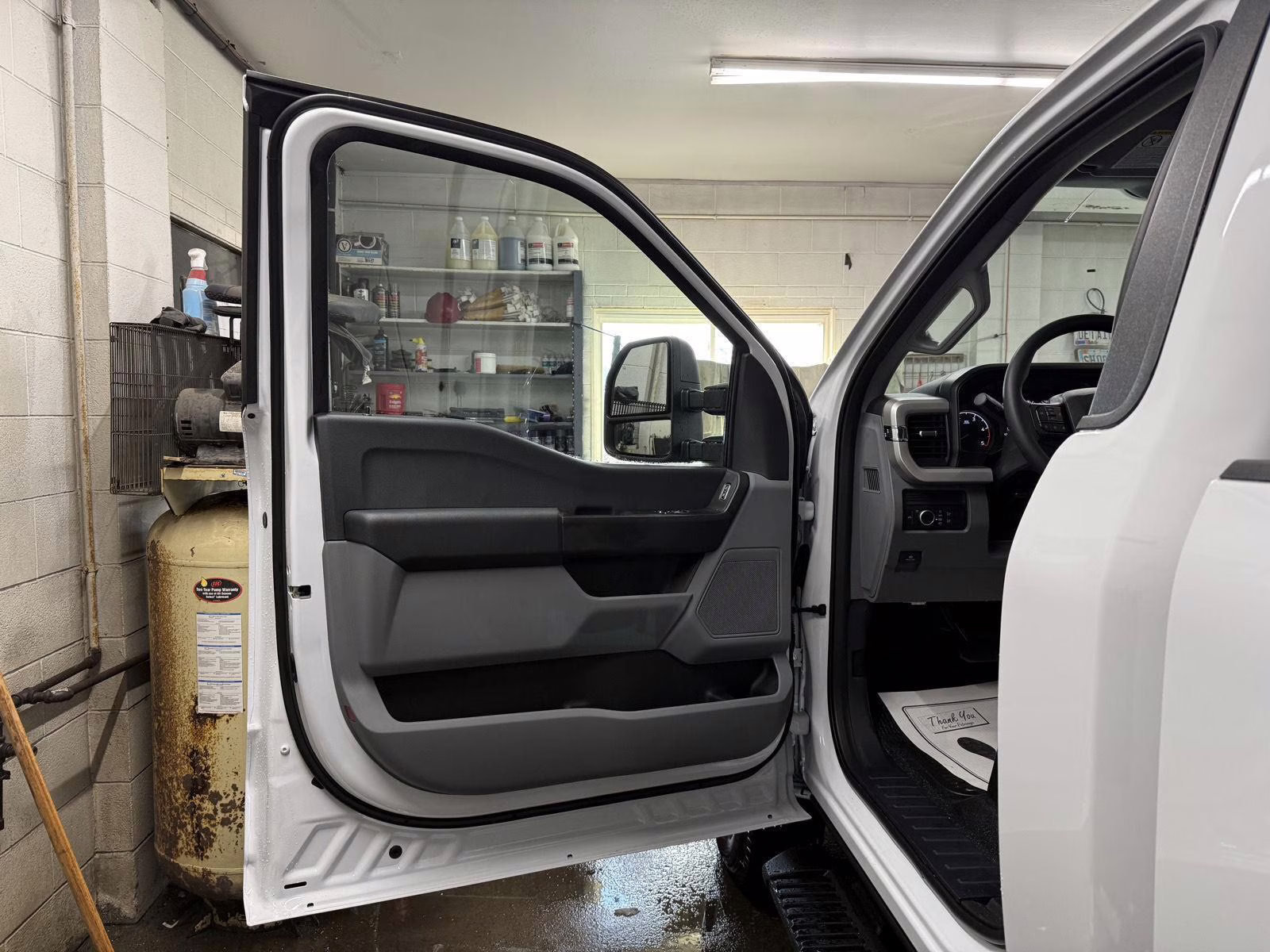 2026 Oxford White Ford Super Duty F-250 SRW XL 4X4 Truck