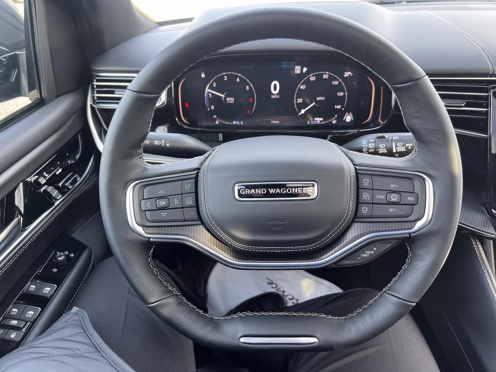 2026 Jeep Grand Wagoneer Summit Obsidian - Photo 16