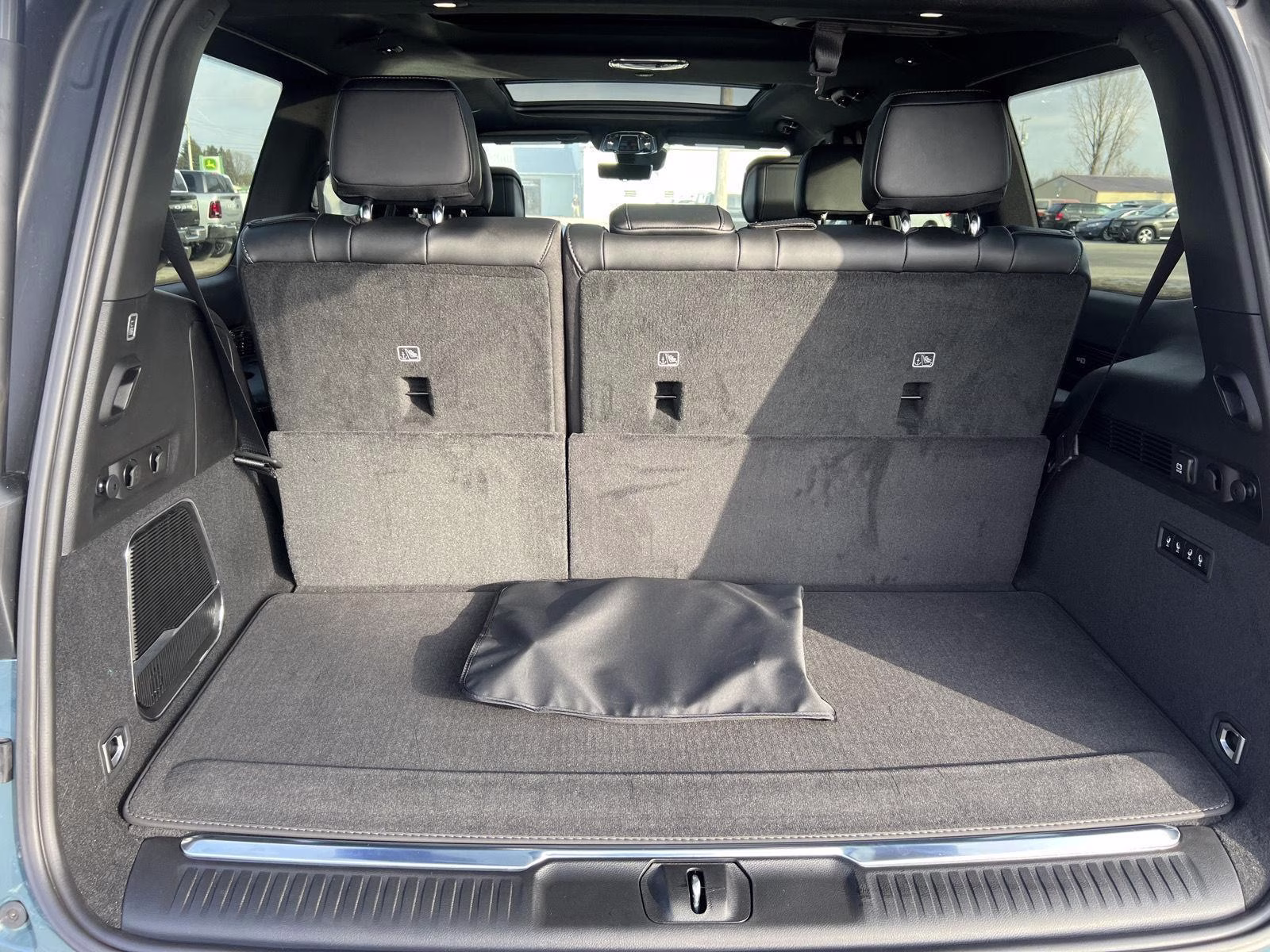 2026 Jeep Grand Wagoneer Summit Obsidian - Photo 38