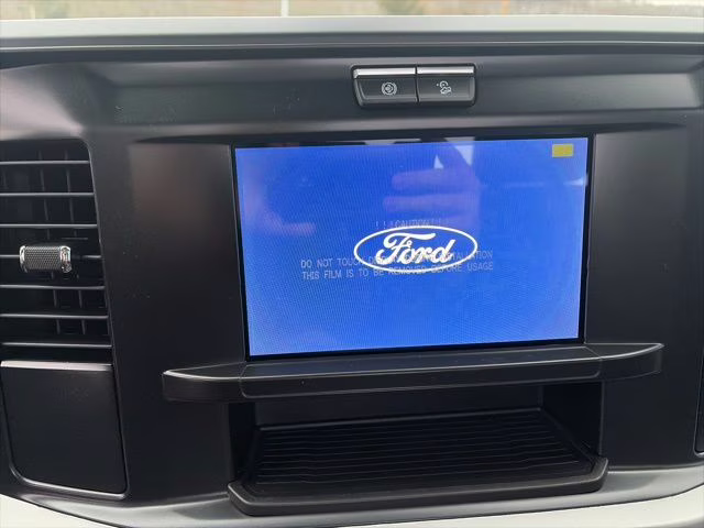 2026 Oxford White Ford Super Duty F-250 SRW XL 4X4 Truck