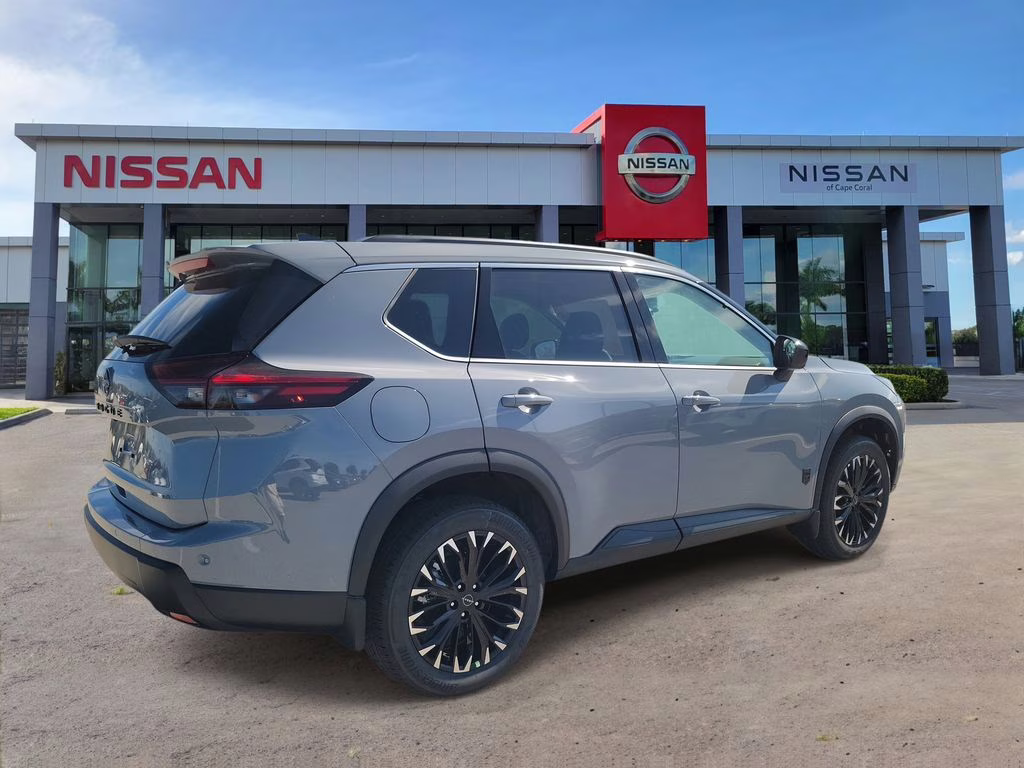 2026 Boulder Gray Pearl Nissan Rogue SV FWD SUV