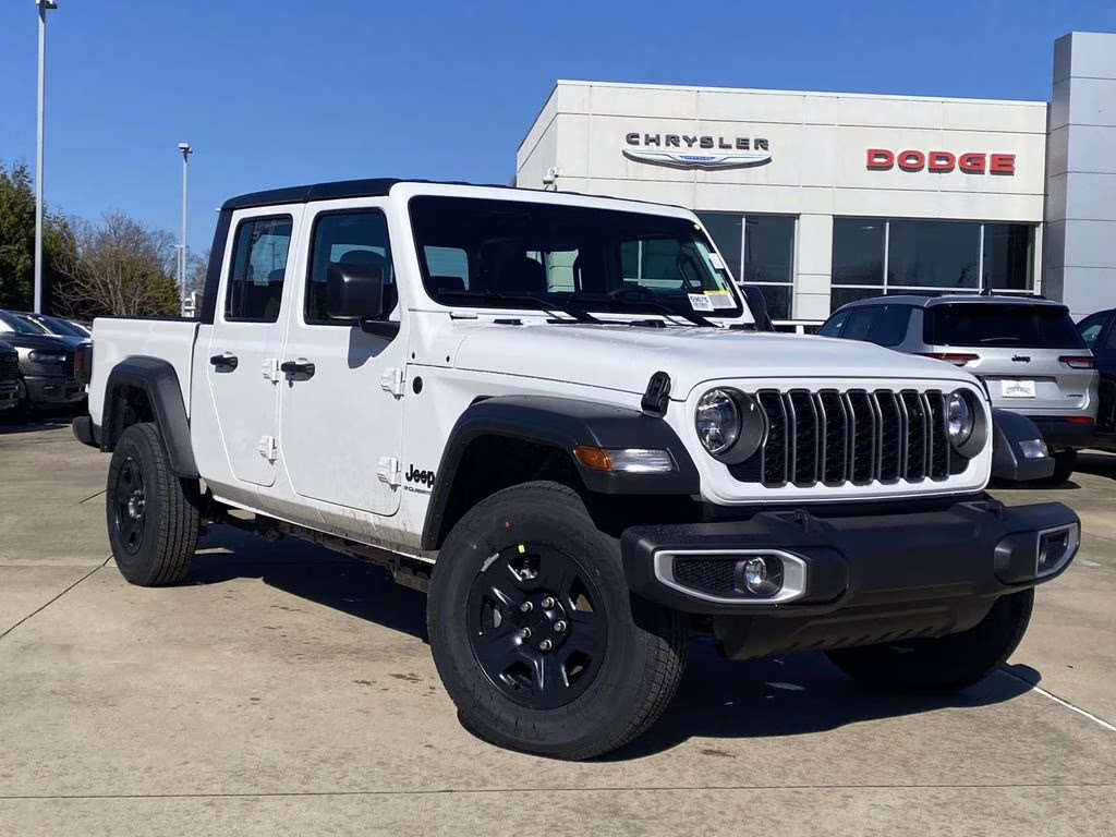 2026 Bright White Clearcoat Jeep Gladiator Sport 4X4 Truck