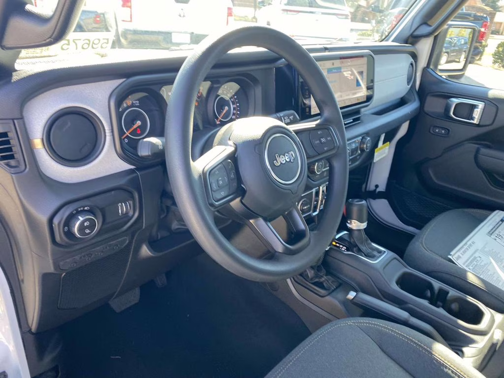 2026 Bright White Clearcoat Jeep Gladiator Sport 4X4 Truck