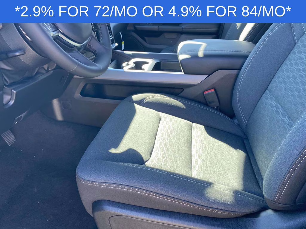 2026 Diamond Black Crystal Pearlcoat Ram 1500 Big Horn/Lone Star 4X4 Truck