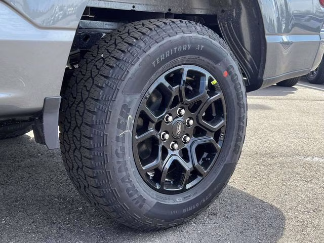 2026 Gray Metallic Ford F-150 XLT 4X4 Truck