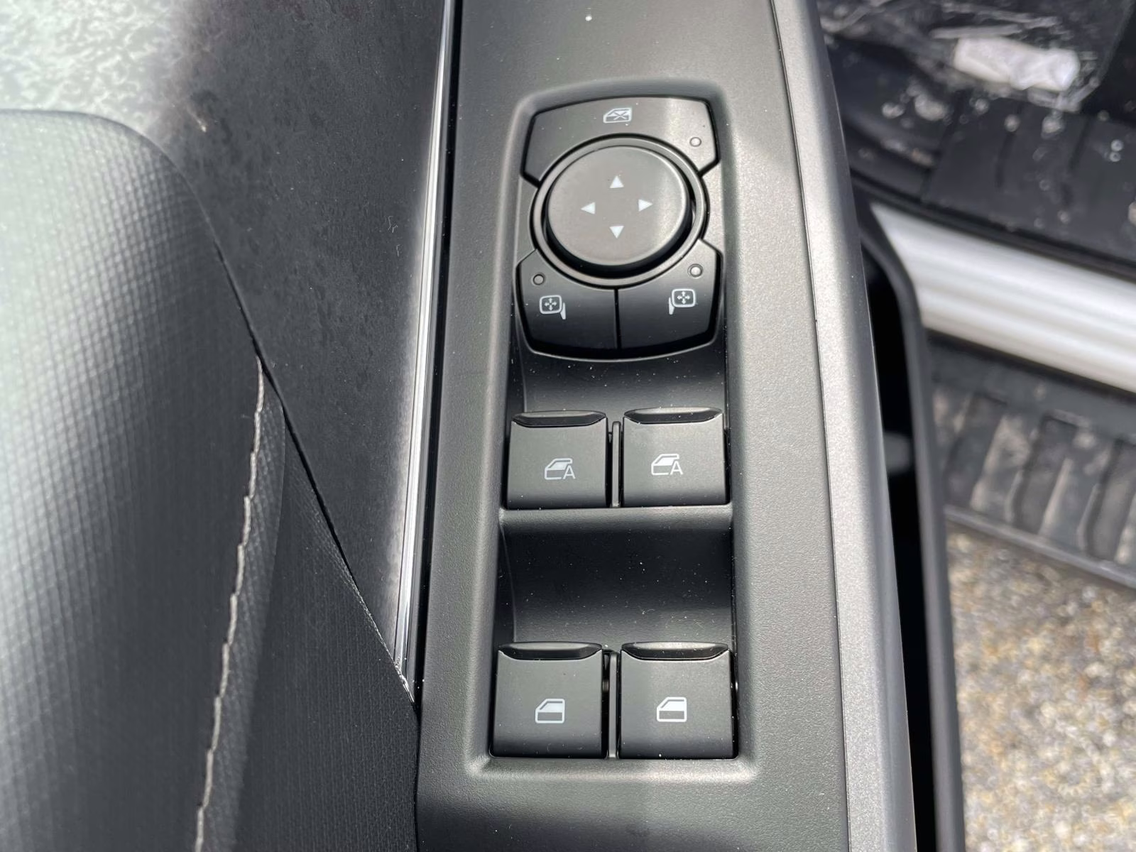 2026 Oxford White Ford F-150 XLT 4X4 Truck