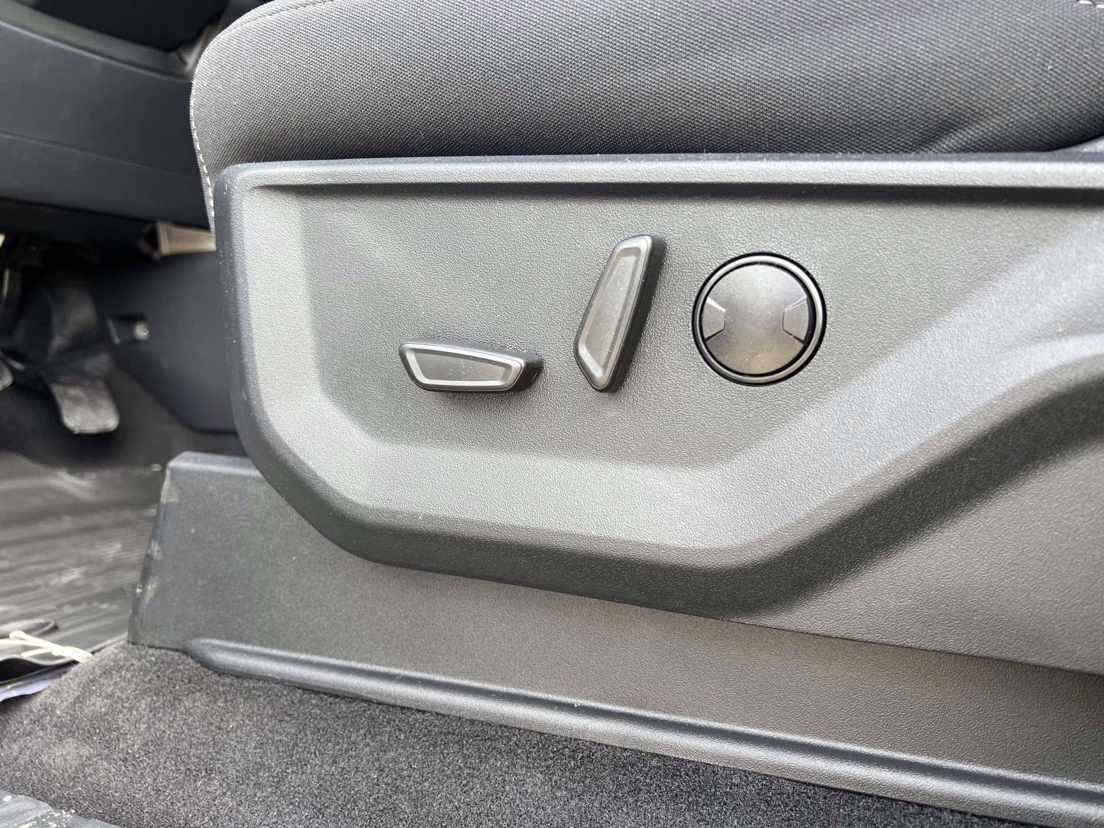 2026 Gray Metallic Ford F-150 XLT 4X4 Truck