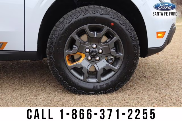 2025 White Ford Maverick Tremor AWD Truck