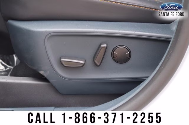 2025 White Ford Maverick Tremor AWD Truck
